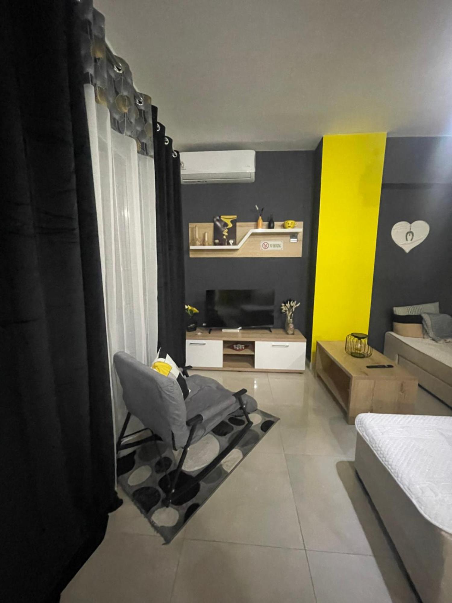 Marsela Gurma Apartments Sarande Exterior photo